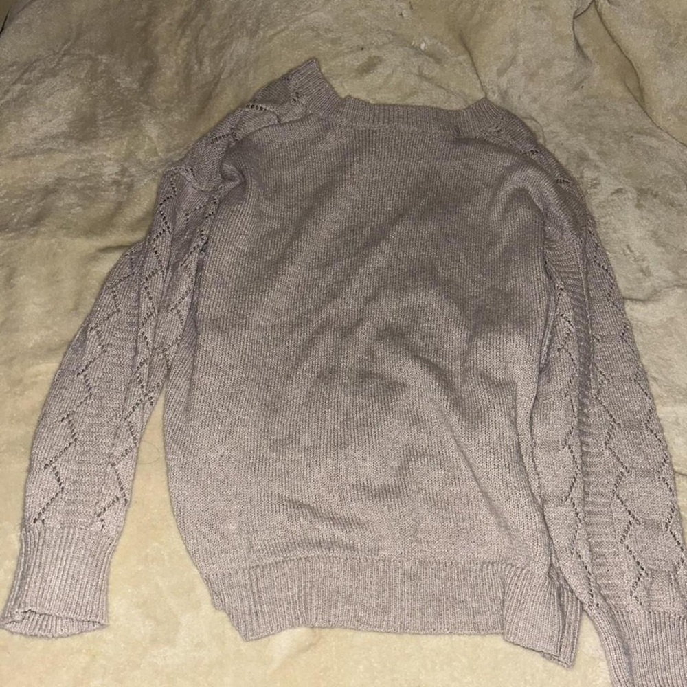 Elegant Cable Knit Sweater - Cream - Picture 2 of 2